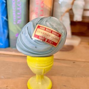 Vintage Hand Made Italy Venetian Glass Egg w/Sticker